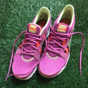 Nike Training Pink & Green Sneakers